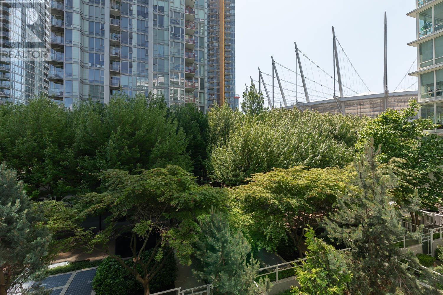 Photo 23 of 315 161 W Georgia Street, Vancouver BC
