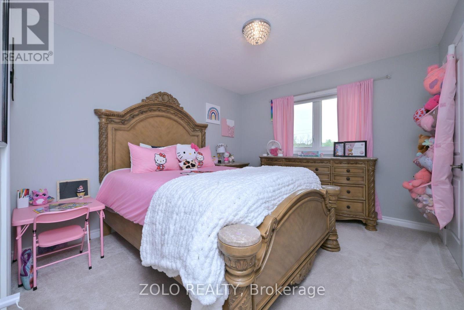Photo 22 of 69 Walker Boulevard, New Tecumseth ON