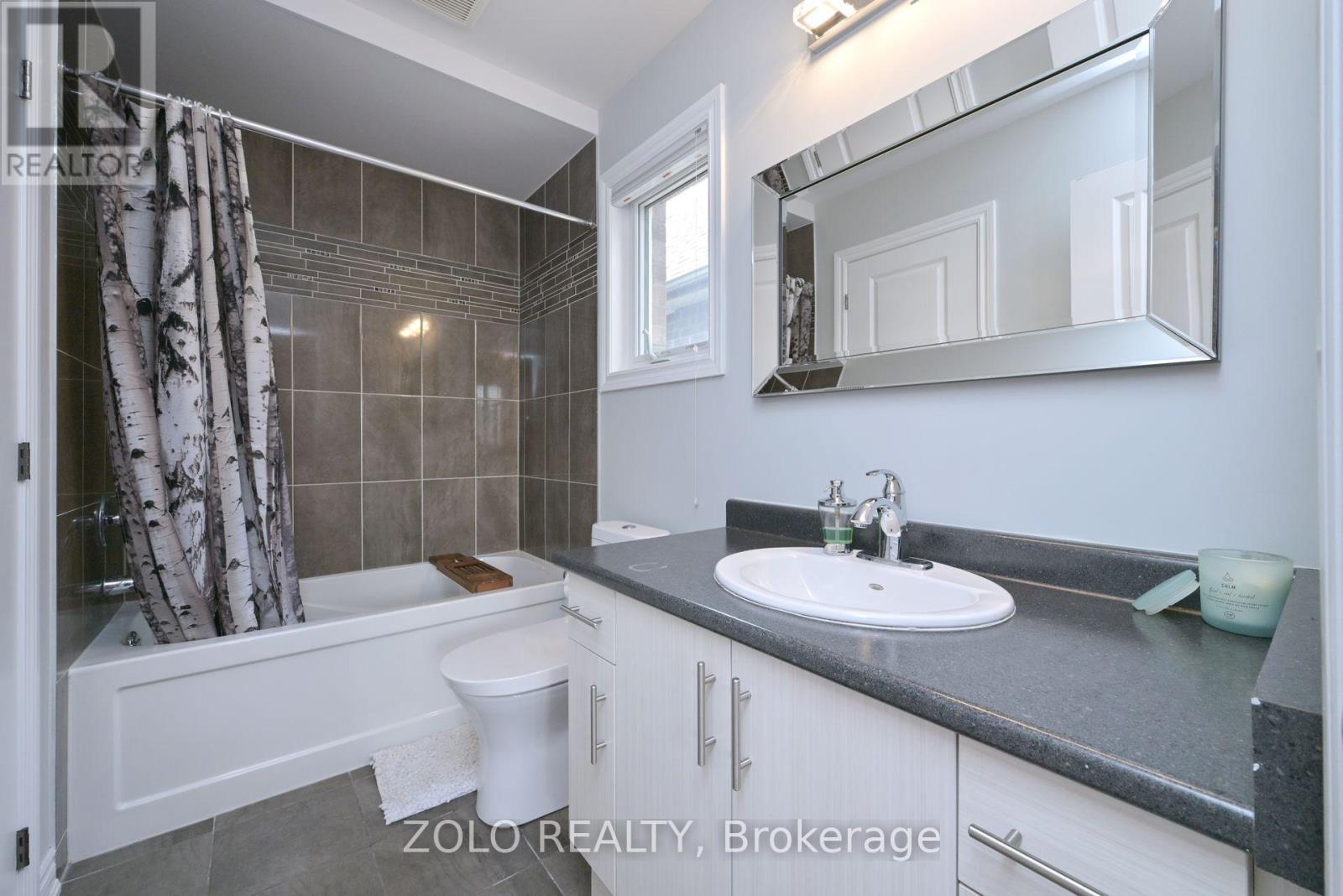 Photo 5 of 69 Walker Boulevard, New Tecumseth ON