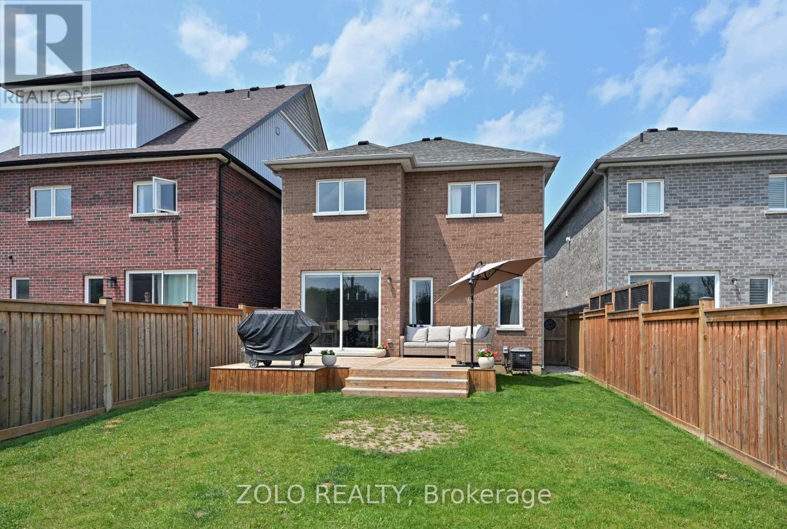 Photo 10 of 69 Walker Boulevard, New Tecumseth ON