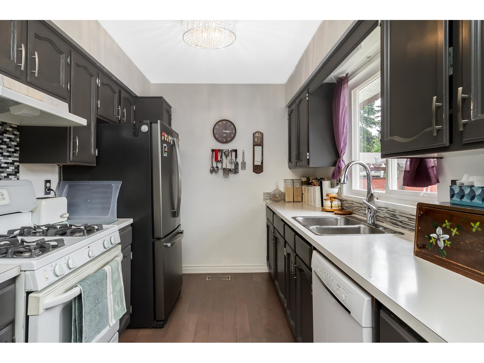 Photo 13 of 11222 Glenbrook Place, Delta BC
