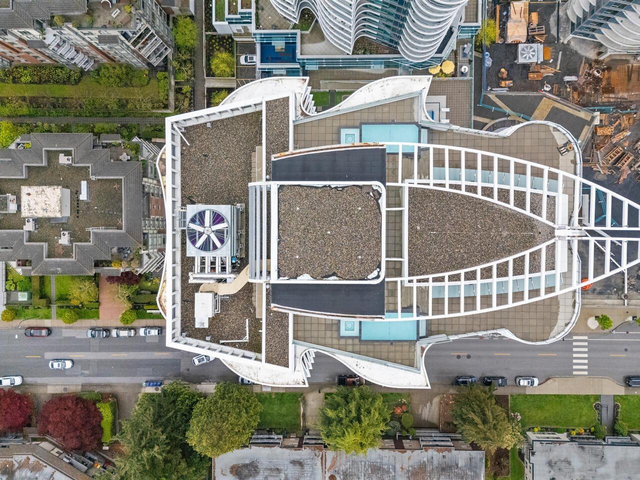 901 1500 MARTIN STREET, White Rock
