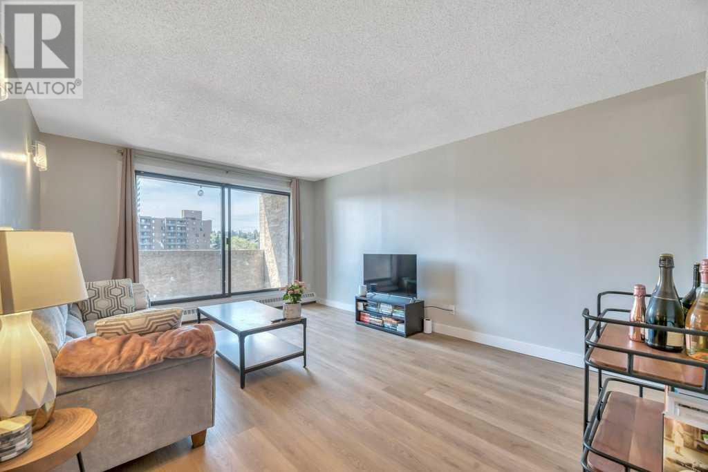 Single Family House for Sale in    Avenue SW Beltline Calgary 