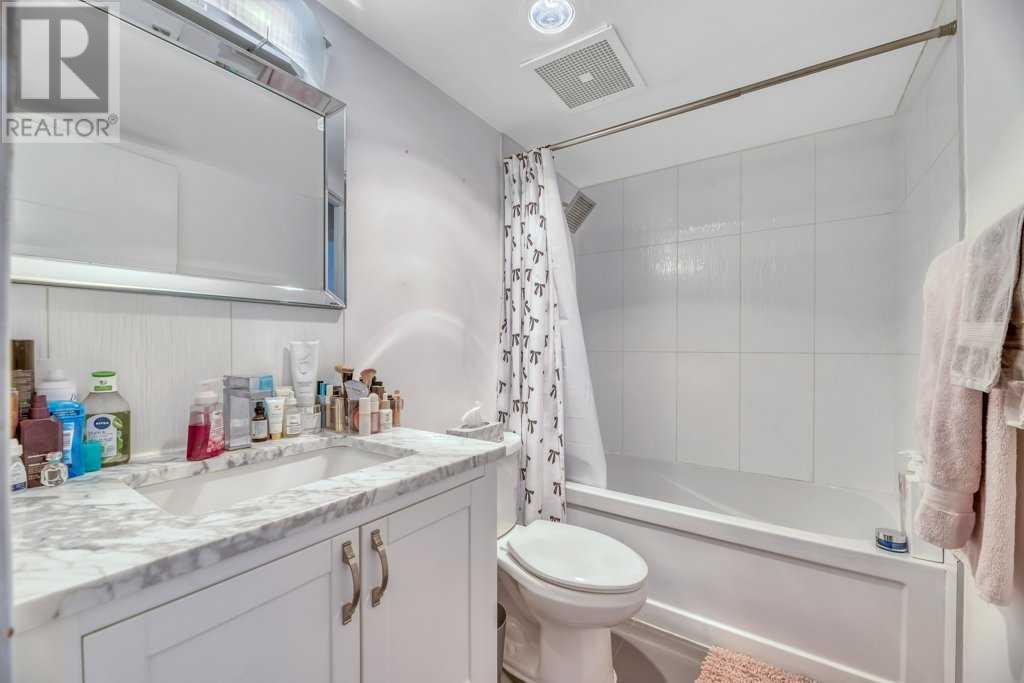 Single Family House for Sale in    Avenue SW Beltline Calgary 