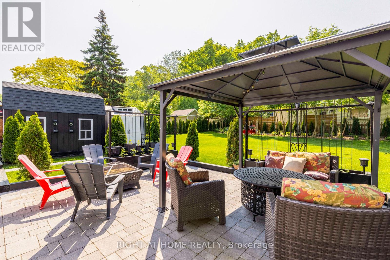 212 LOCKHART DRIVE - 27