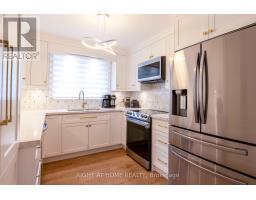 Primary Bedroom - 212 Lockhart Drive, St  Catharines, ON L2T1X1 Photo 9