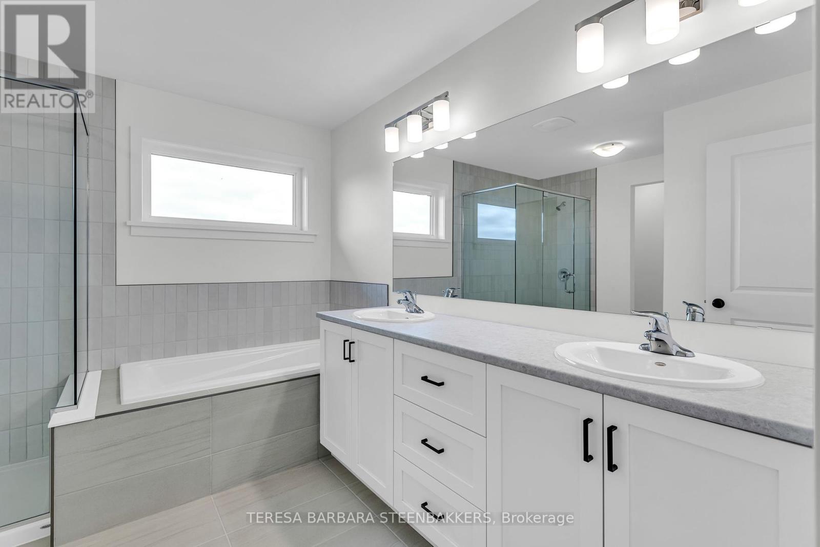 Photo 23 of 783 Kenny Gordon Avenue, Ottawa ON