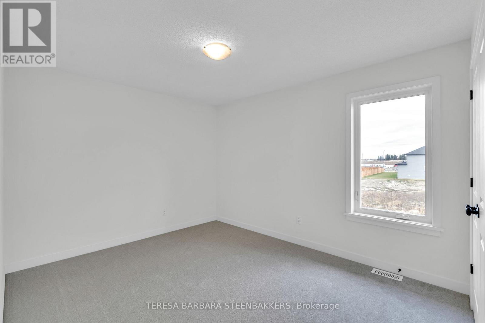 Photo 30 of 783 Kenny Gordon Avenue, Ottawa ON