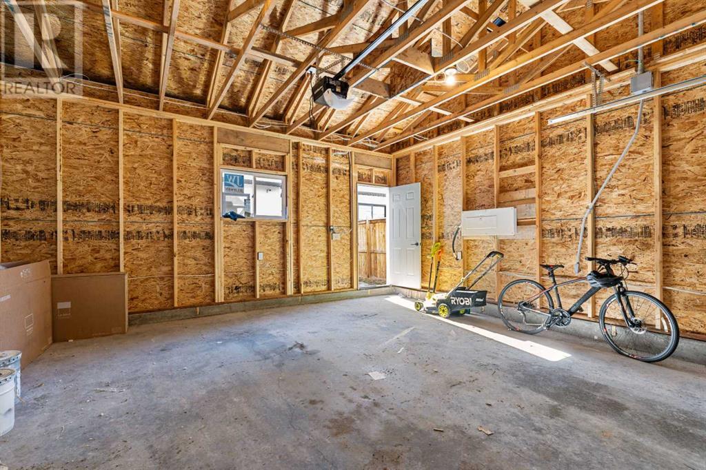 Photo 36 of 1828 18 Avenue Nw, Calgary AB