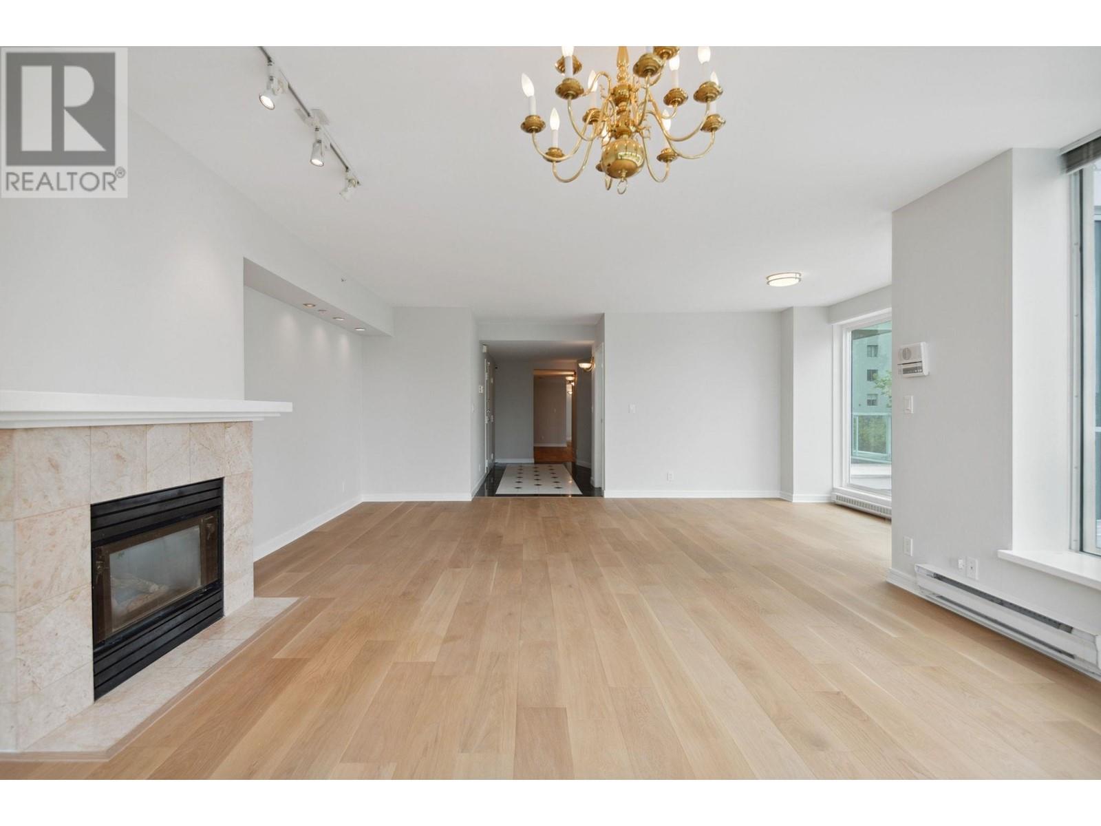 5A 1403 BEACH AVENUE, Vancouver