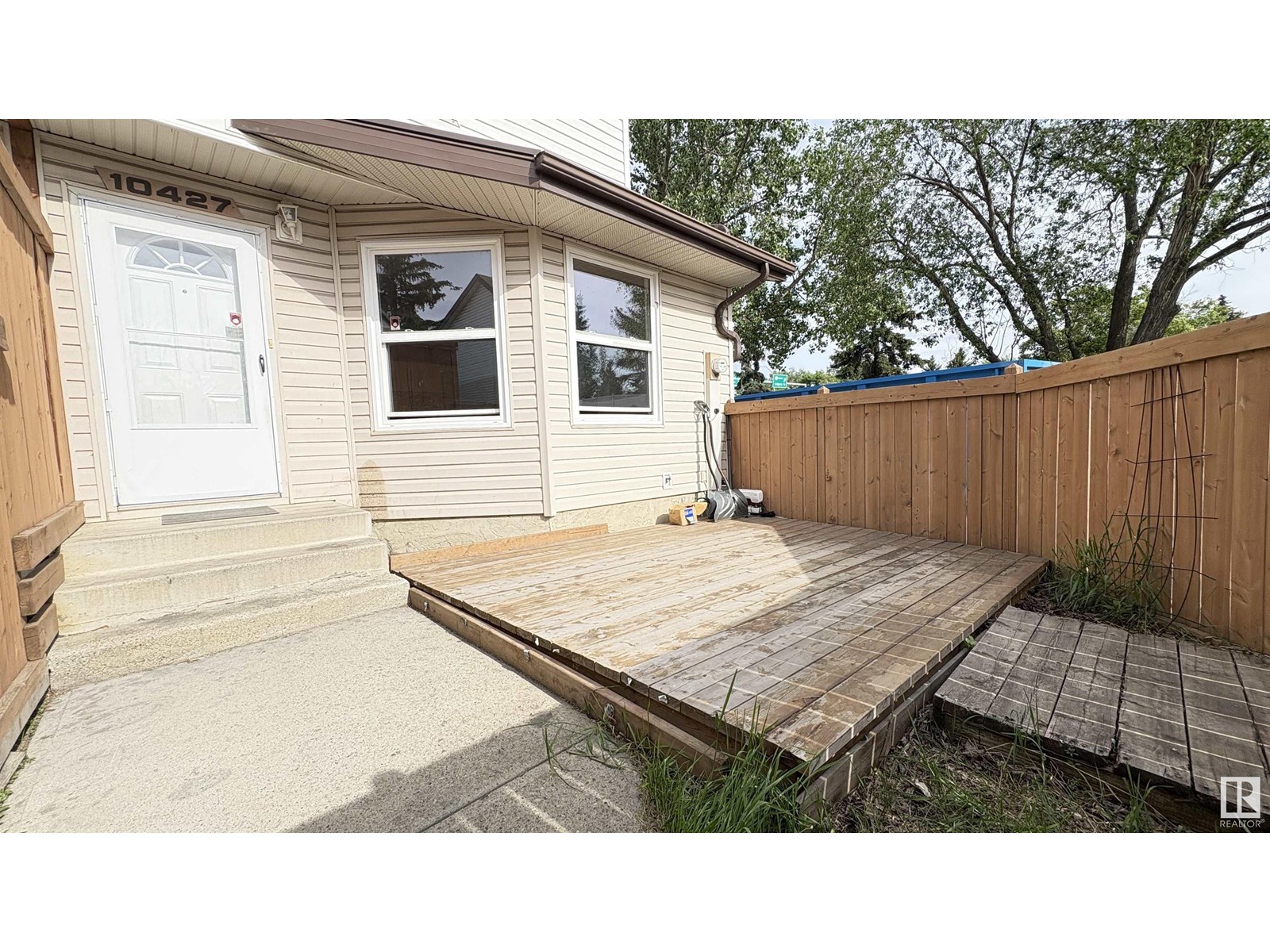 Photo 25 of 10427 24 Av Nw, Edmonton AB