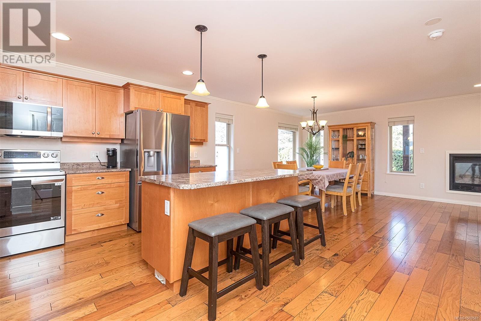 Photo 26 of 1747 Whiffin Spit Rd, Sooke BC