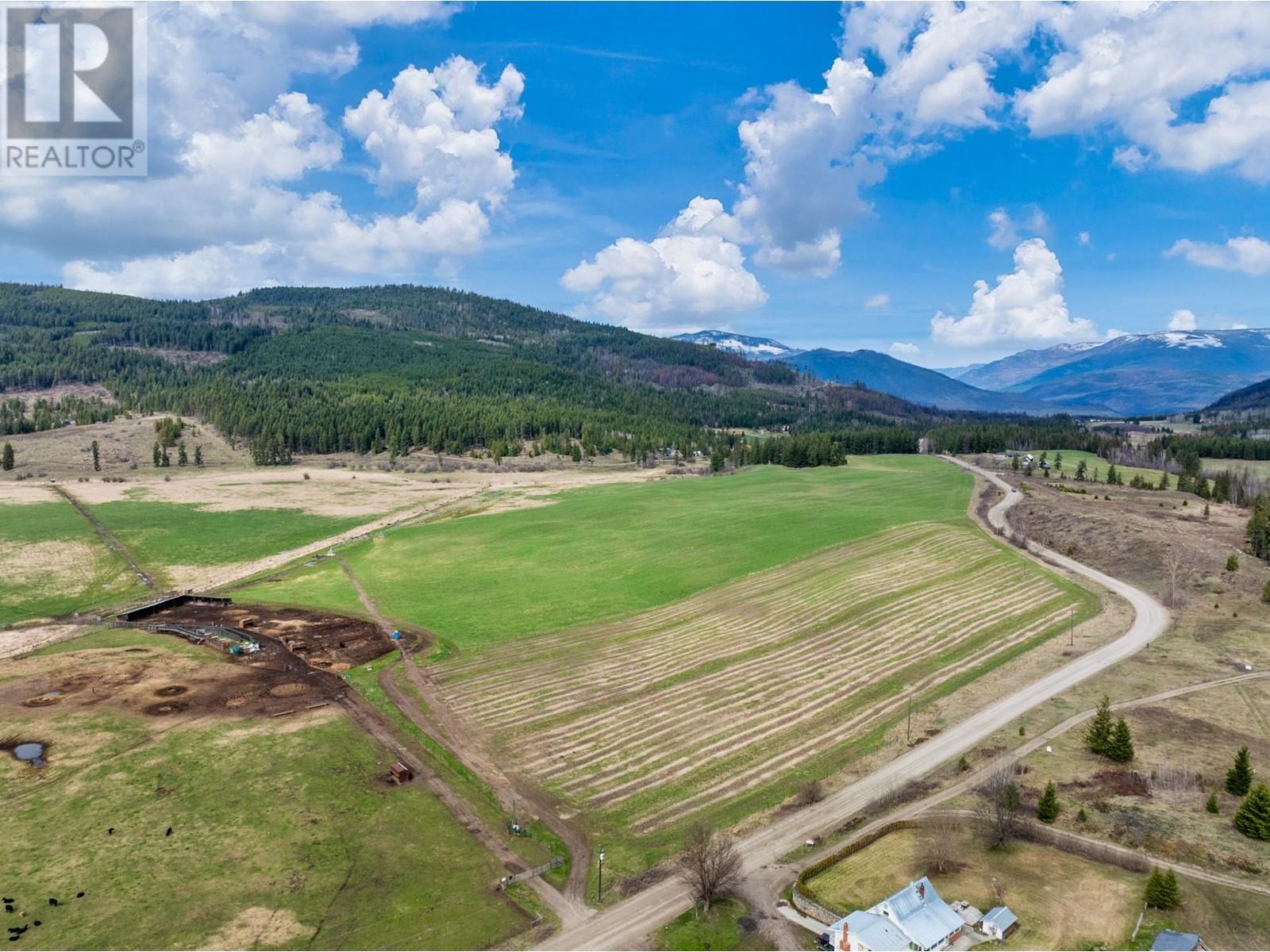 660 Squilax Turtle Valley Road, Chase