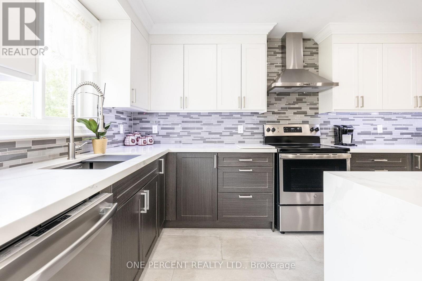 Photo 11 of 58 Mckenzie Street, Centre Hastings ON