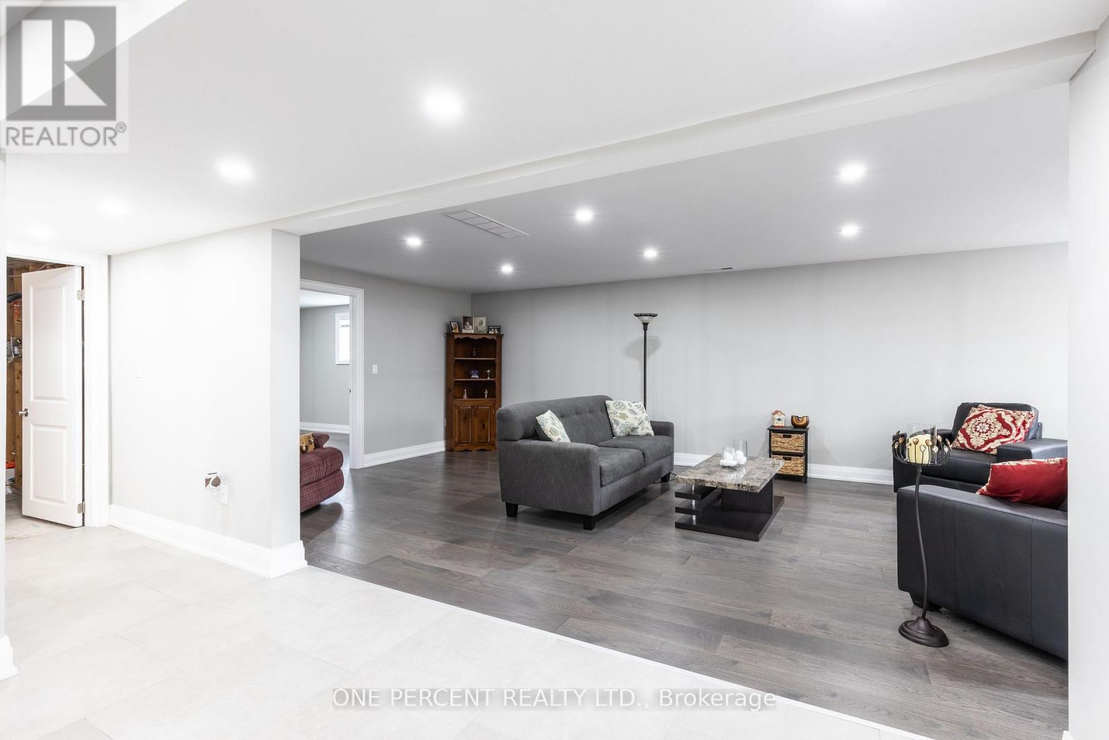 Photo 29 of 58 Mckenzie Street, Centre Hastings ON