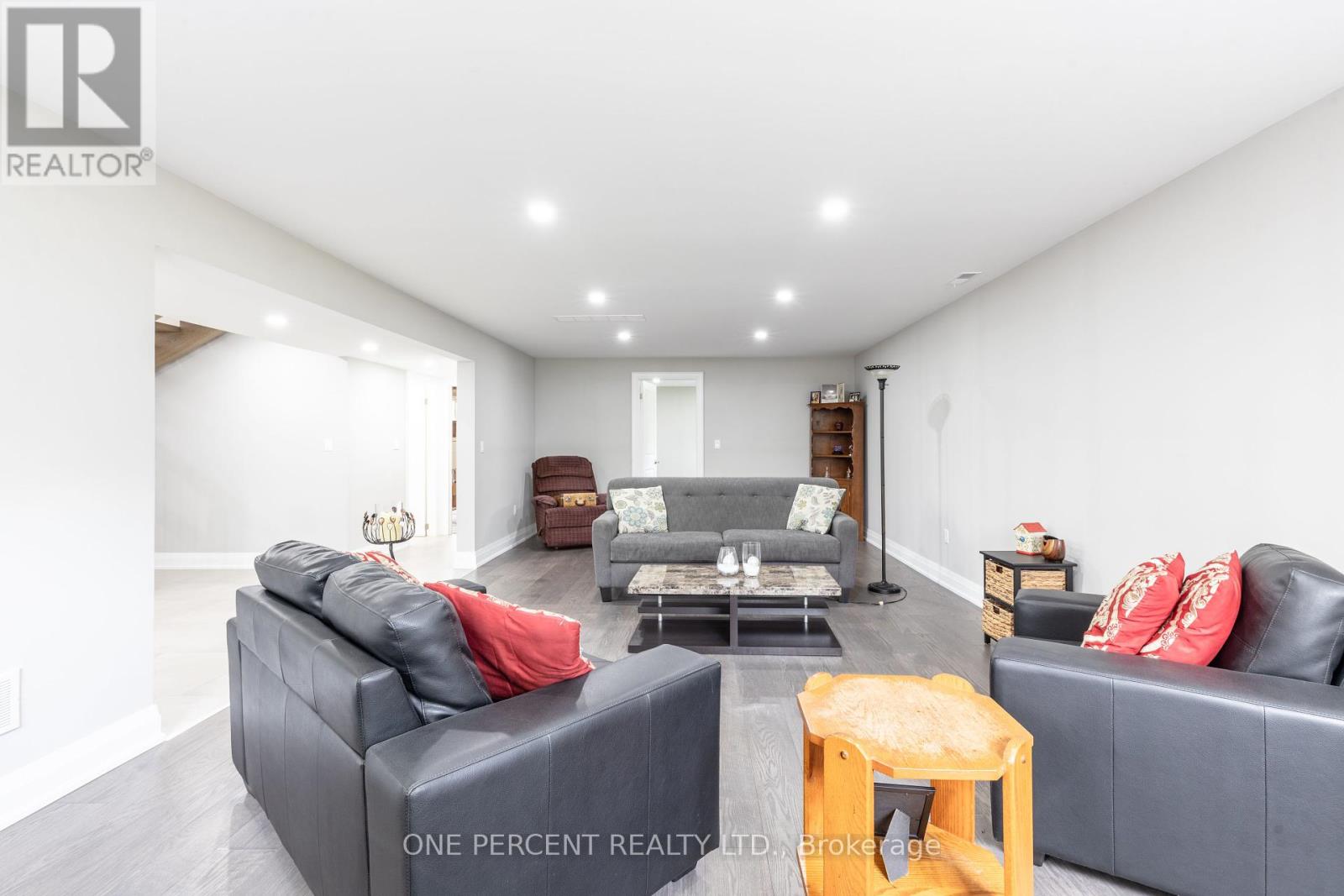 Photo 31 of 58 Mckenzie Street, Centre Hastings ON