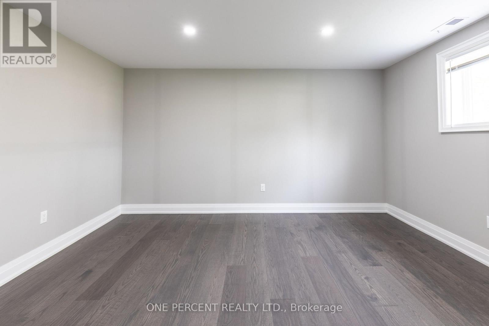 Photo 33 of 58 Mckenzie Street, Centre Hastings ON