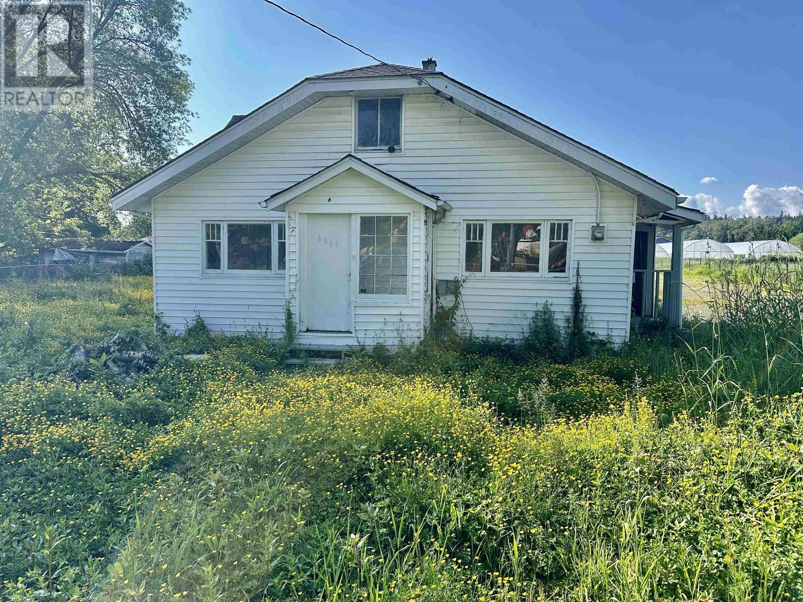 Photo 16 of 6063 9th Avenue, Burnaby BC