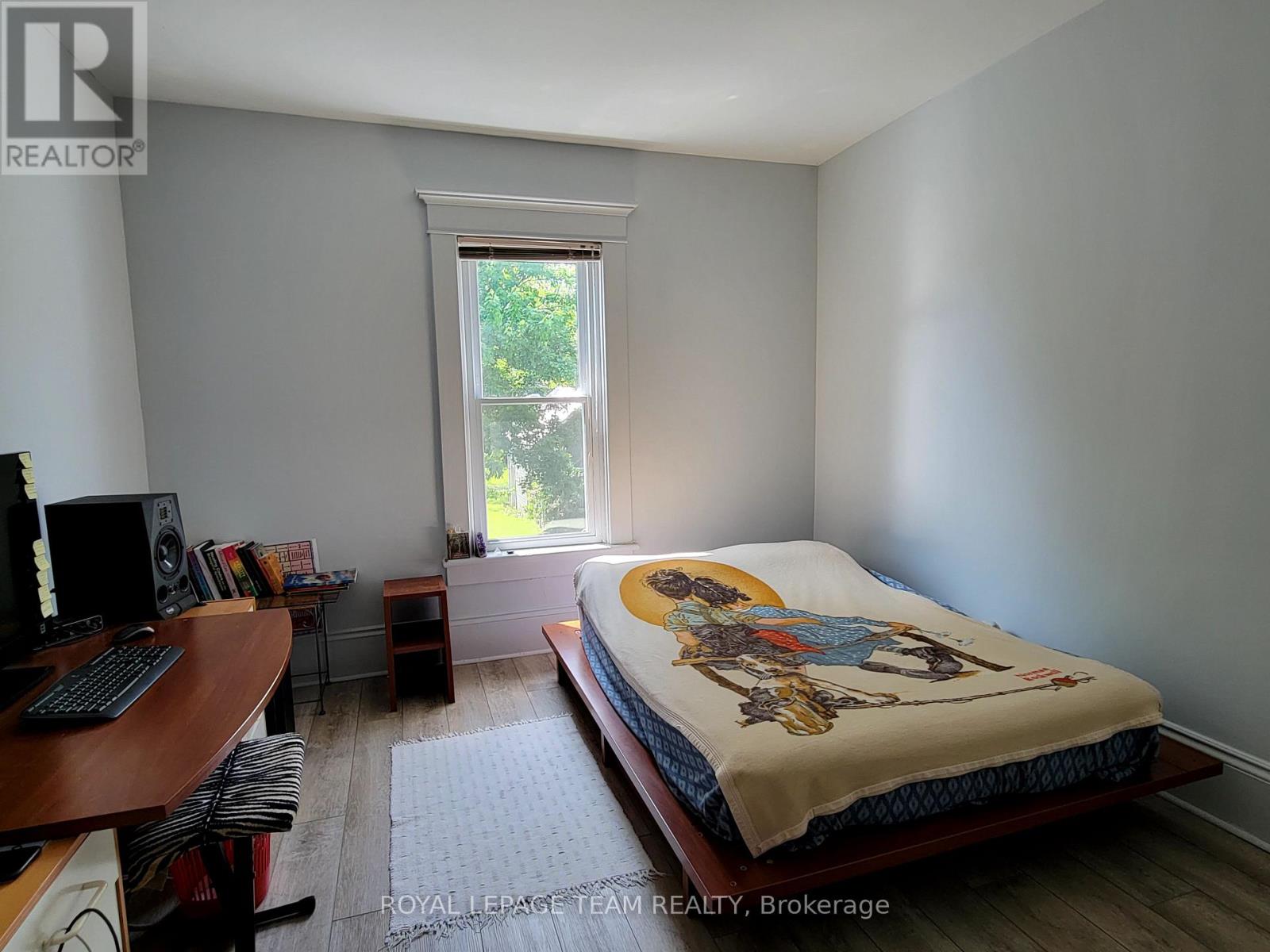 Photo 30 of 16 Peter Street S, North Glengarry ON