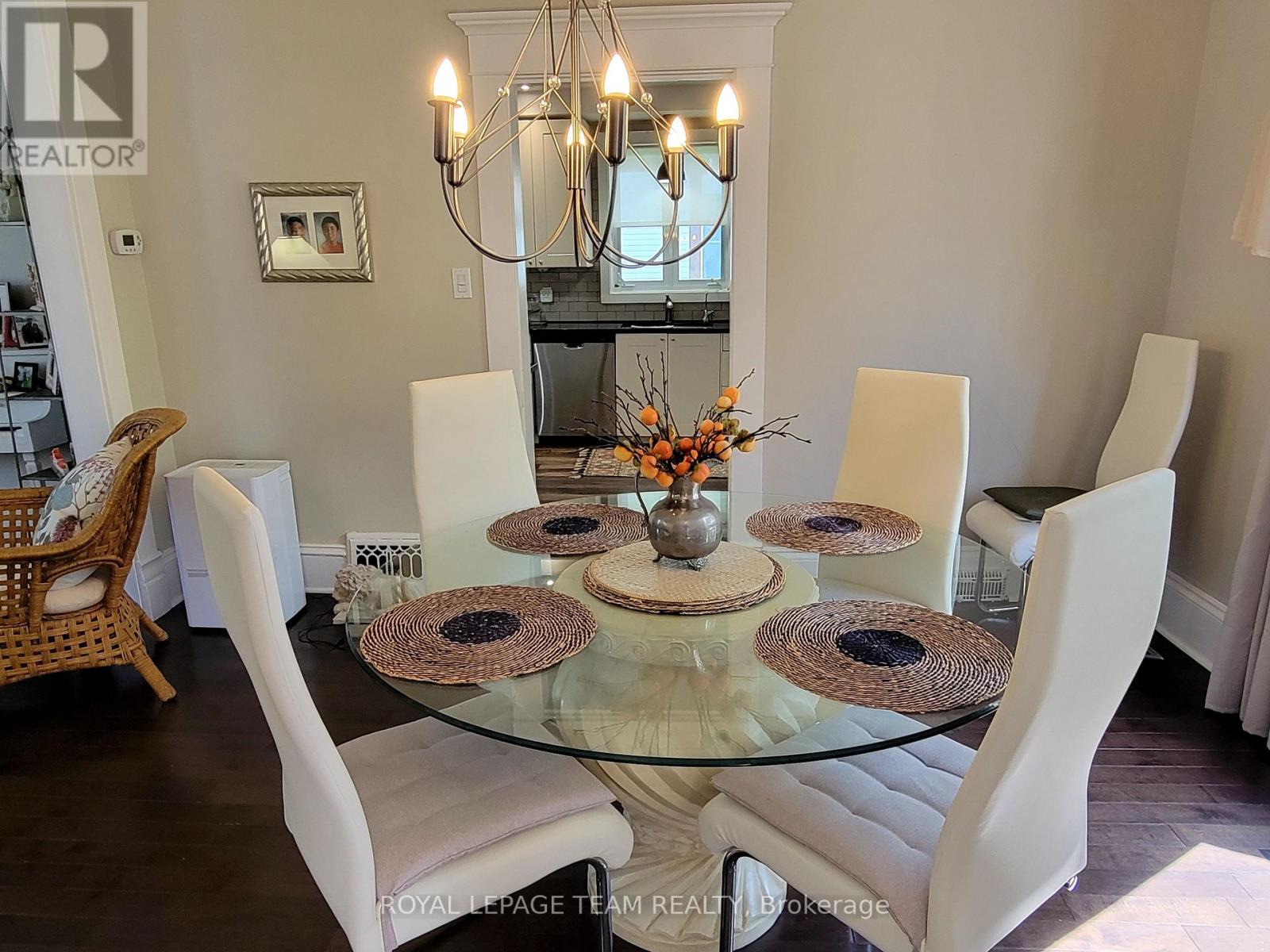 Photo 32 of 16 Peter Street S, North Glengarry ON