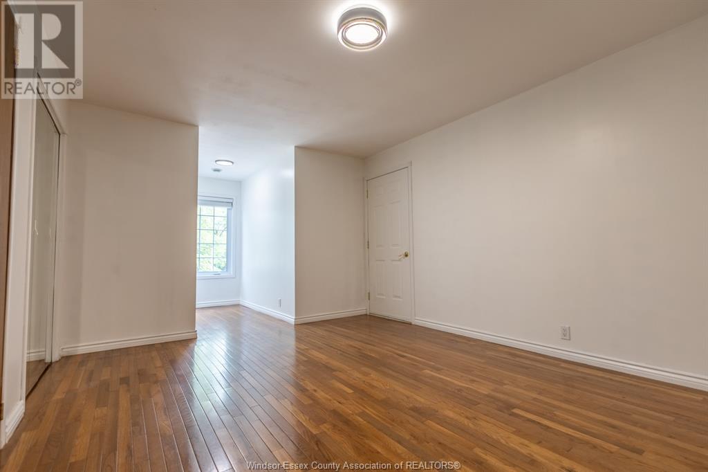 Photo 27 of 591 Old Tecumseh Road, Lakeshore ON