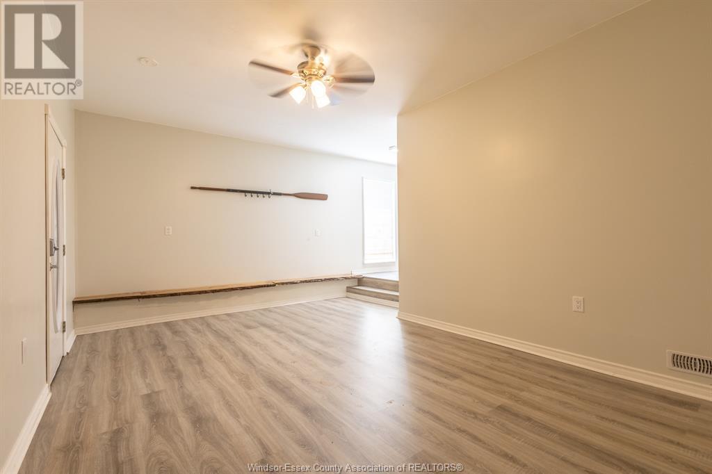 Photo 30 of 591 Old Tecumseh Road, Lakeshore ON