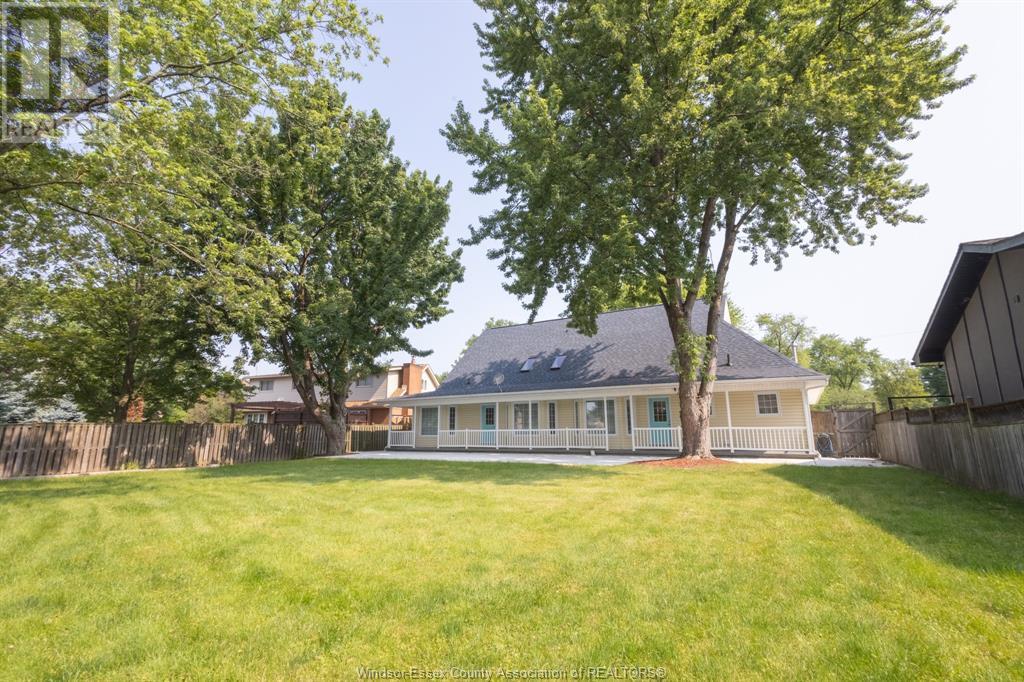 Photo 34 of 591 Old Tecumseh Road, Lakeshore ON