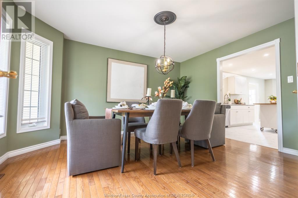 Photo 4 of 591 Old Tecumseh Road, Lakeshore ON