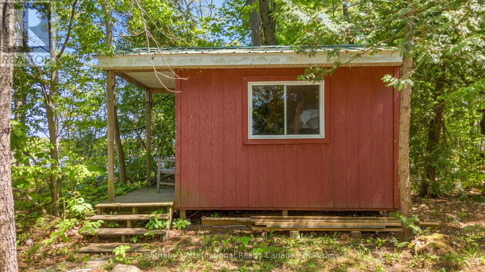 5096 ISLAND 865 - 12