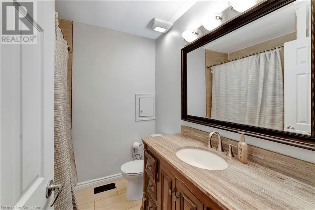 Photo 18 of 1301 Kohler Road, Cayuga ON