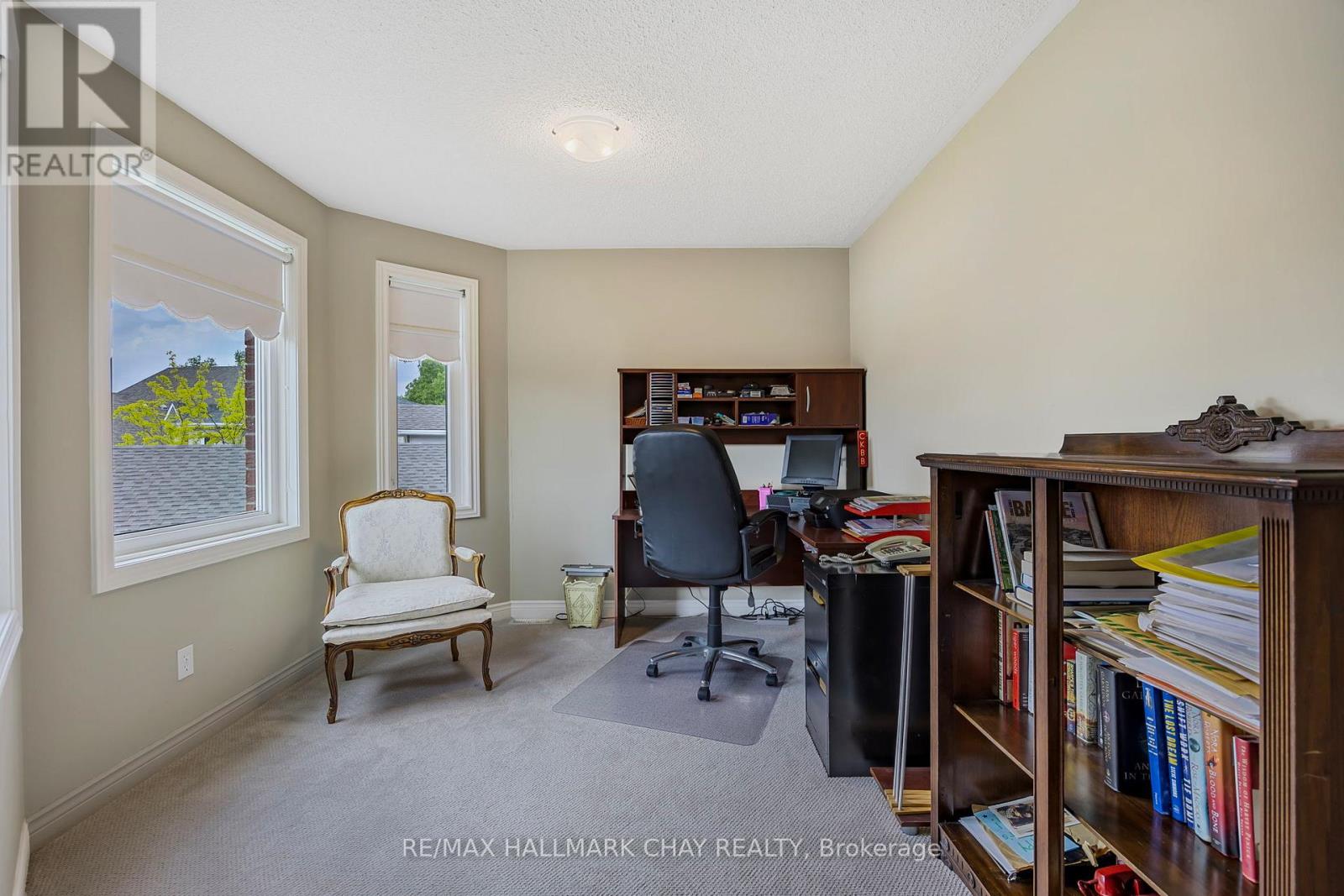 Single Family House for Sale in  MAW COURT Barrie (Northwest) 