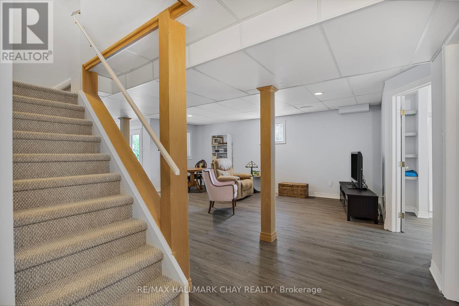 Single Family House for Sale in  MAW COURT Barrie (Northwest) 