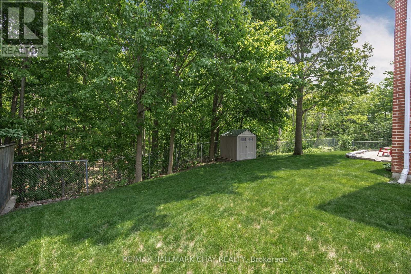 Single Family House for Sale in  MAW COURT Barrie (Northwest) 