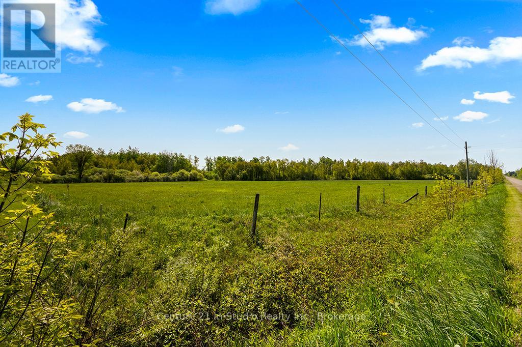 Photo 7 of 375533 6th Line, Amaranth ON