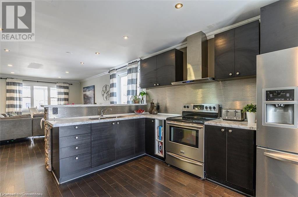 Photo 7 of 376 Talbot Street Unit Upper, Hamilton ON