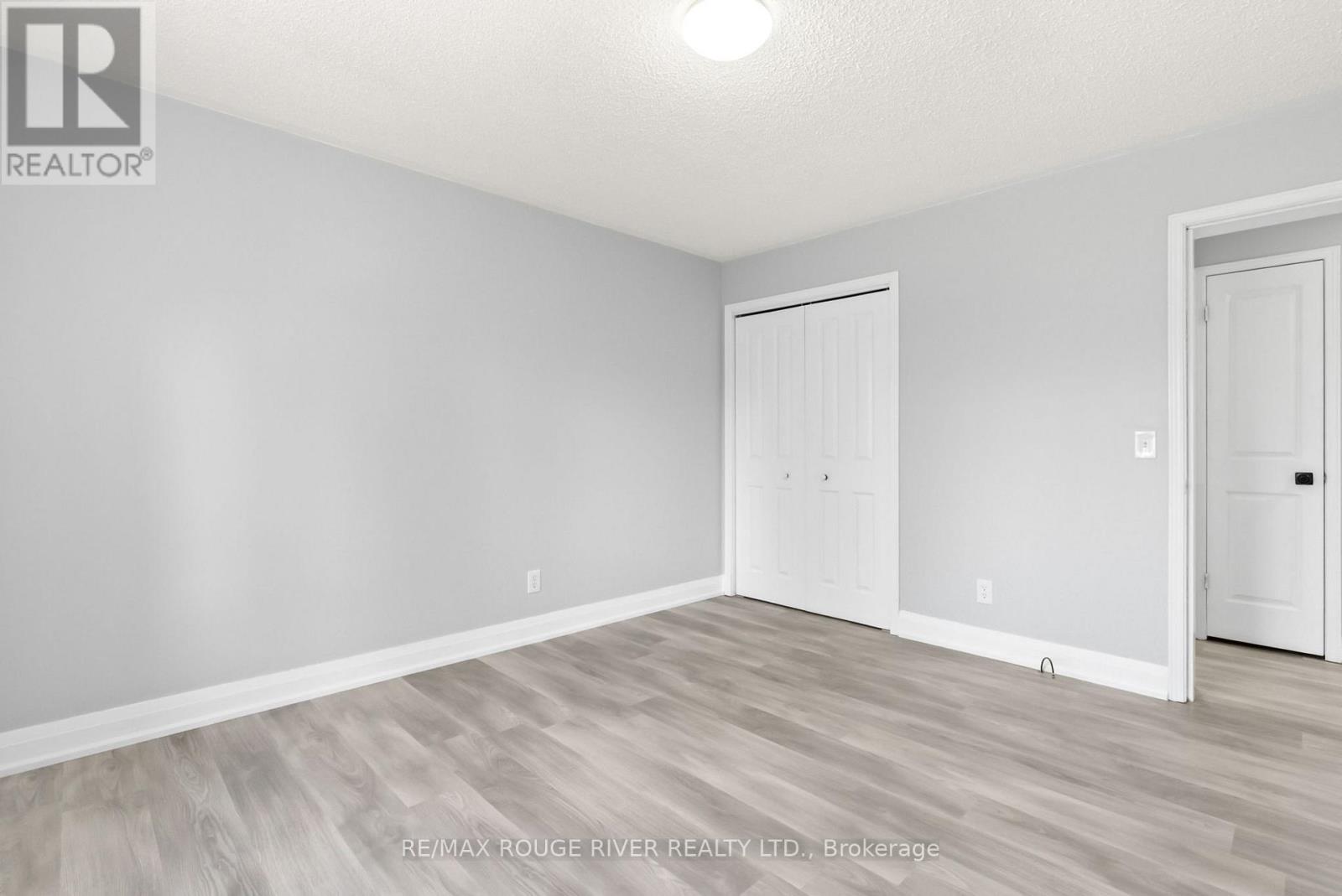 Photo 24 of 495 Lakeland Crescent, Brock ON