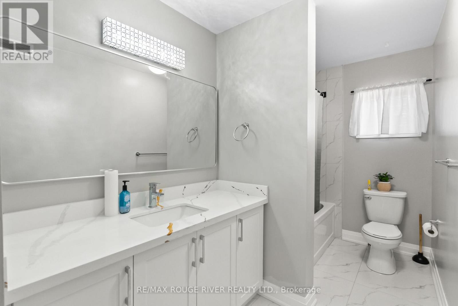 Photo 25 of 495 Lakeland Crescent, Brock ON