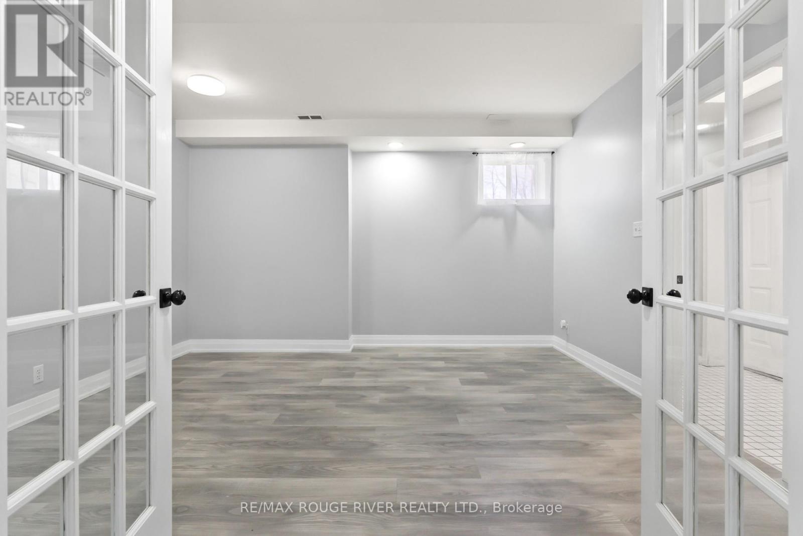 Photo 32 of 495 Lakeland Crescent, Brock ON