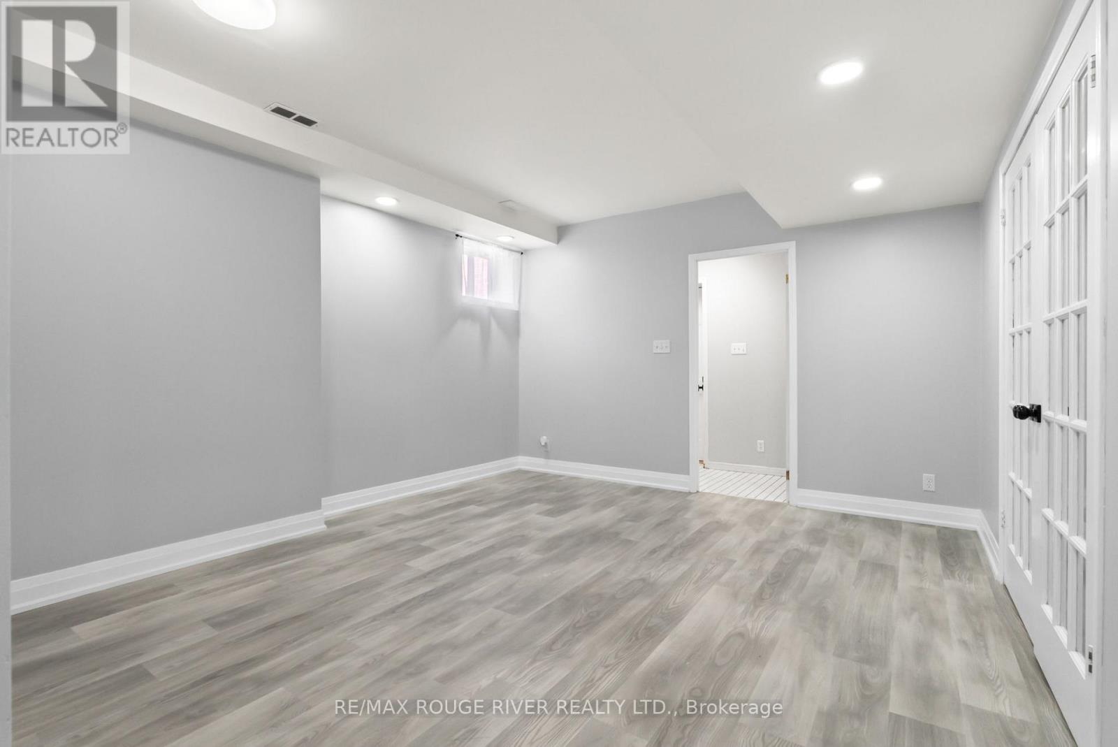 Photo 34 of 495 Lakeland Crescent, Brock ON