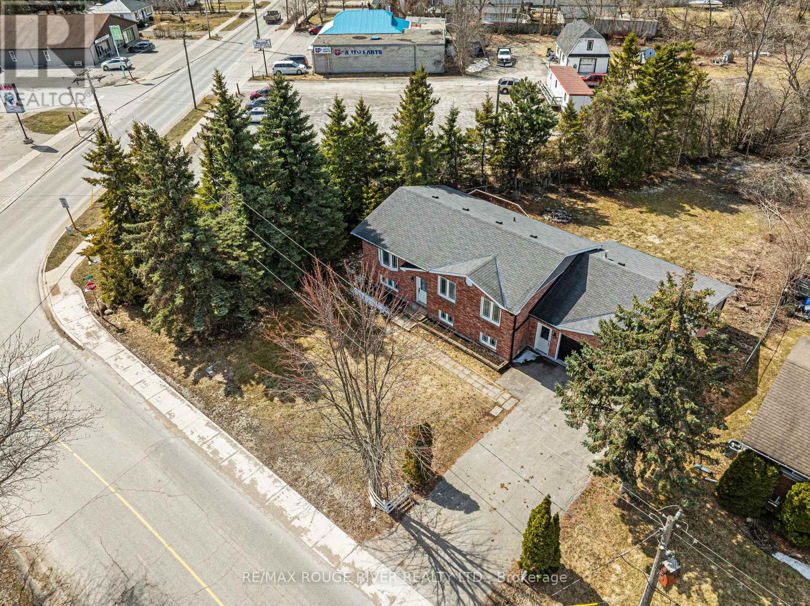 Photo 46 of 495 Lakeland Crescent, Brock ON