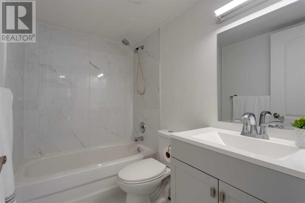 Single Family House for Sale in    Avenue SW Sunalta Calgary 