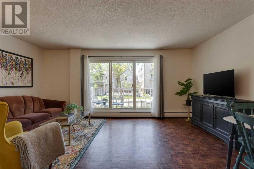 Single Family House for Sale in    Avenue SW Sunalta Calgary 