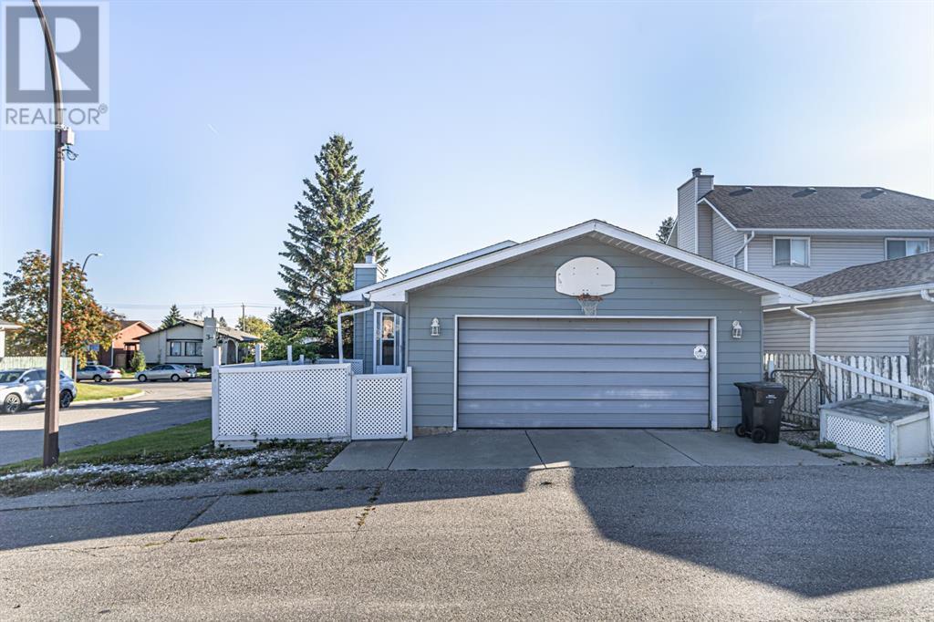 Single Family House Bungalow for Sale in   Avenue NE Marlborough Calgary 