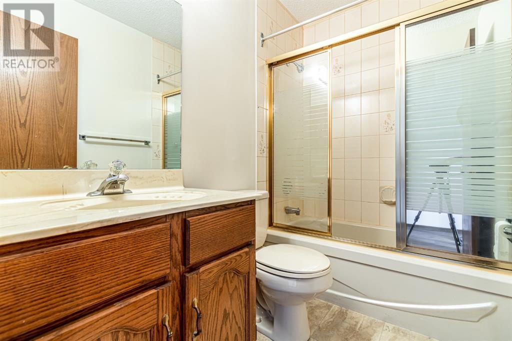 Single Family House Bungalow for Sale in   Avenue NE Marlborough Calgary 