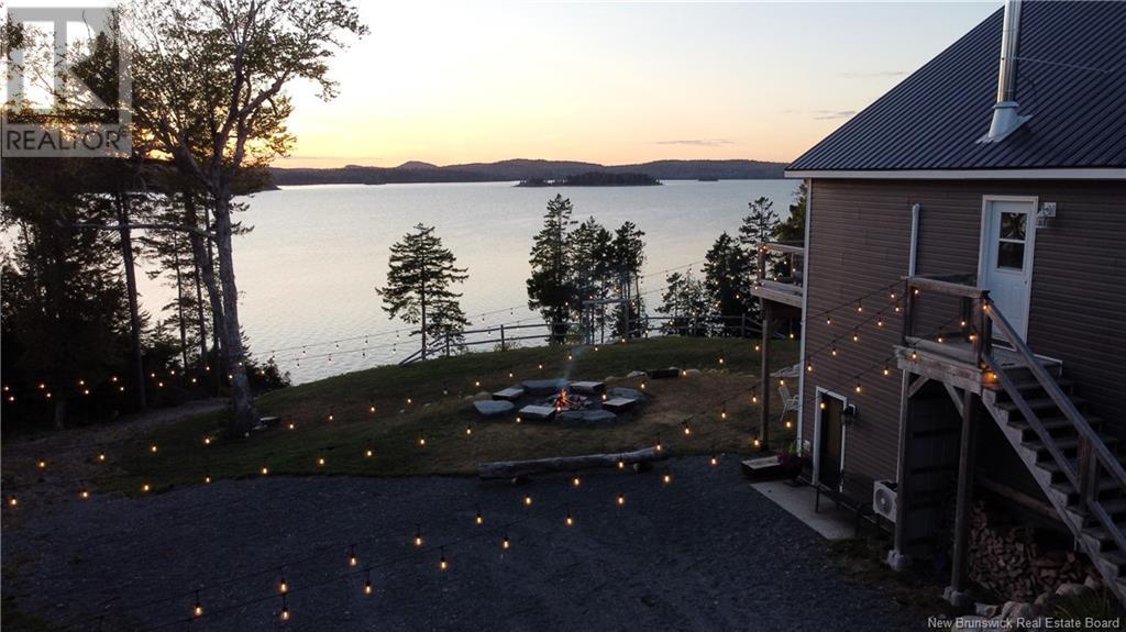 Photo 10 of 61 Bluff Road, Utopia NB
