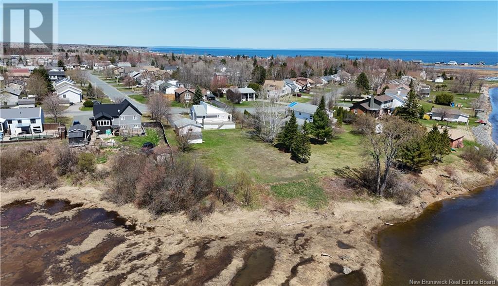 Photo 3 of 784 St Pierre, Beresford NB