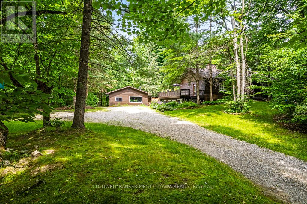 Photo 36 of 1102 Ebbs Bay Road, Drummond North Elmsley ON