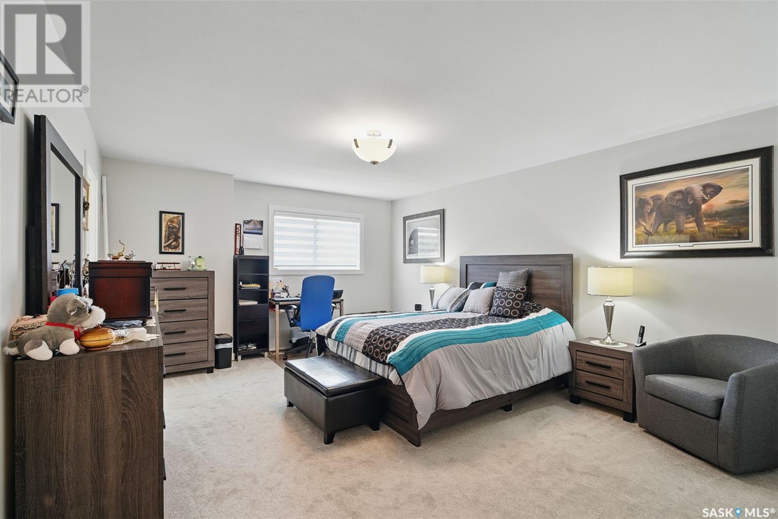 Single Family House 2 Level for Sale in   EVERGREEN BOULEVARD Saskatoon 