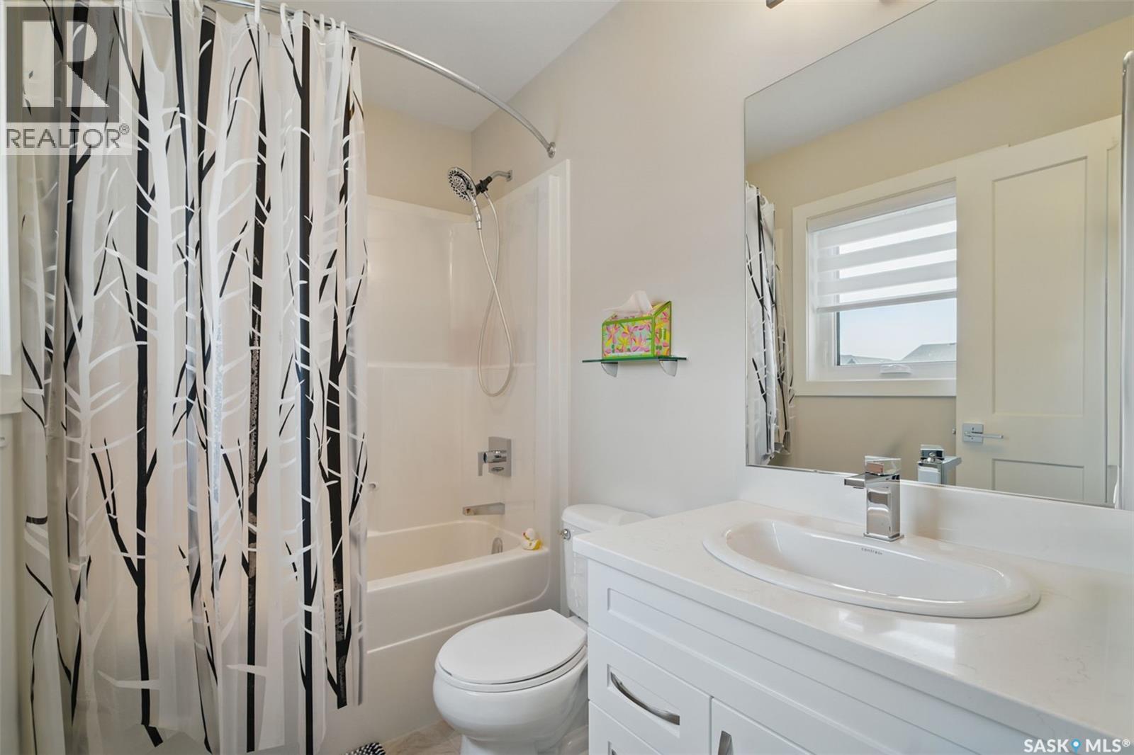 Single Family House 2 Level for Sale in   EVERGREEN BOULEVARD Saskatoon 