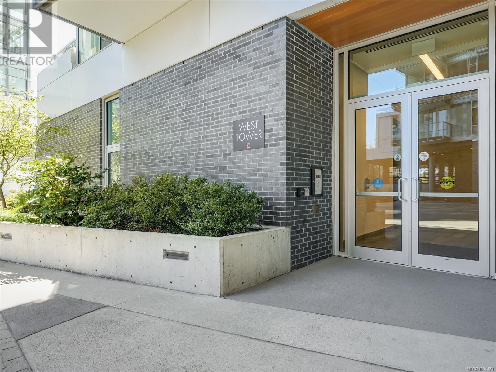1404 989 Johnson Street, Victoria